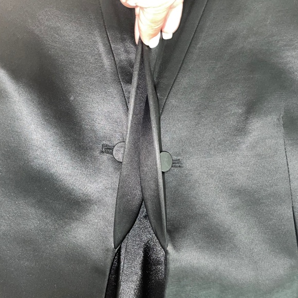 RARE! THEYSKENS’ THEORY Women Black Tailcoat Style Tuxedo Jacket Size 2/36 - Picture 12 of 16